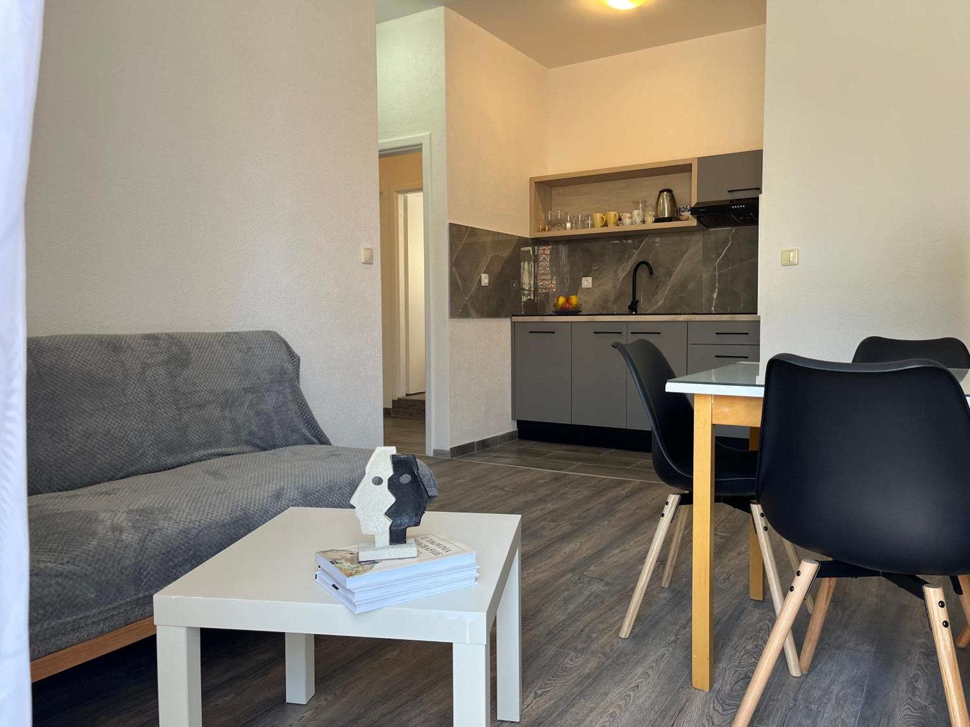 Apartment Makarska M&I, Free Private Parking Exterior foto