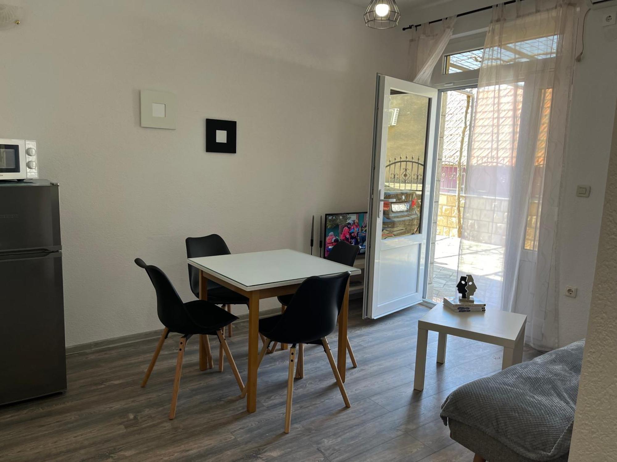 Apartment Makarska M&I, Free Private Parking Exterior foto
