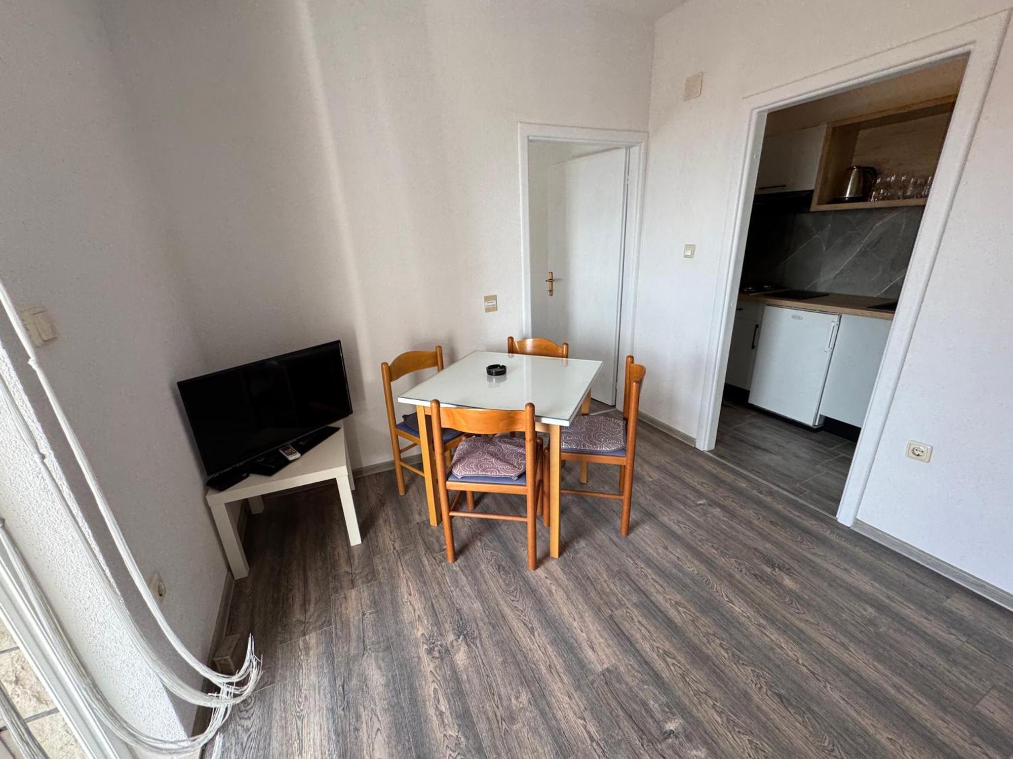 Apartment Makarska M&I, Free Private Parking Exterior foto
