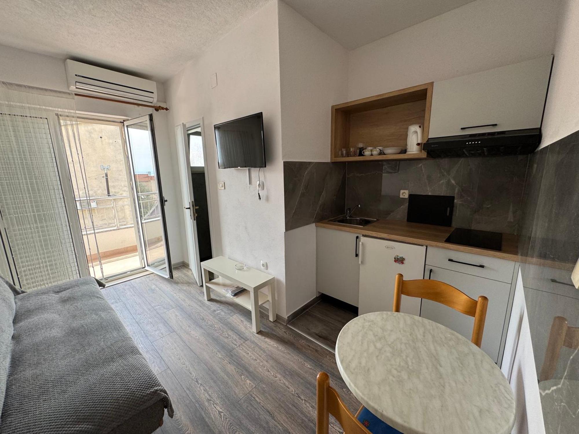 Apartment Makarska M&I, Free Private Parking Exterior foto